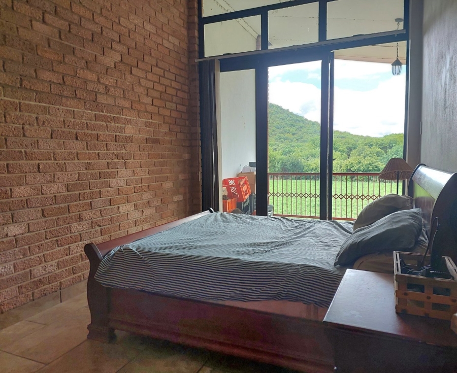 Commercial Property for Sale in Zoutpansdrift North West